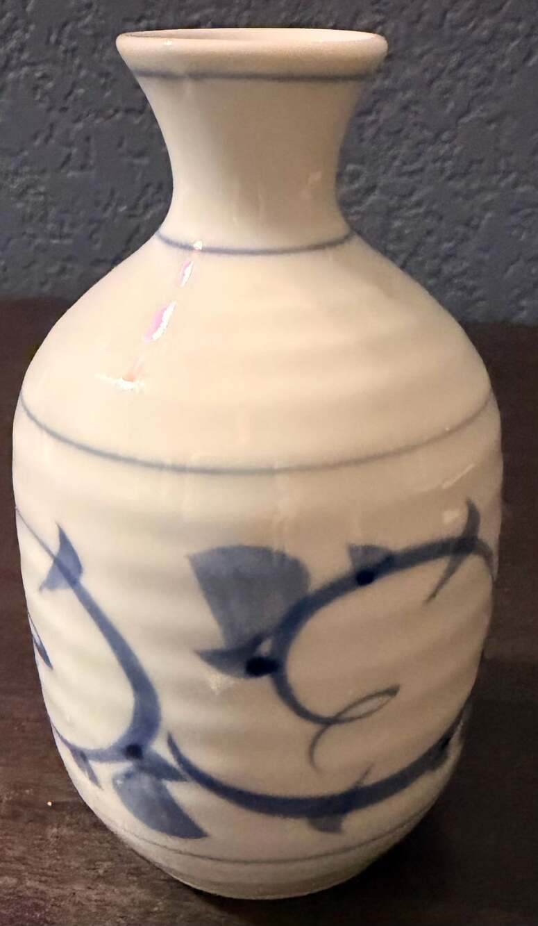 VTG Japanese Porcelain Sake Bottle Tokkuri Blue Floral Hand Painted